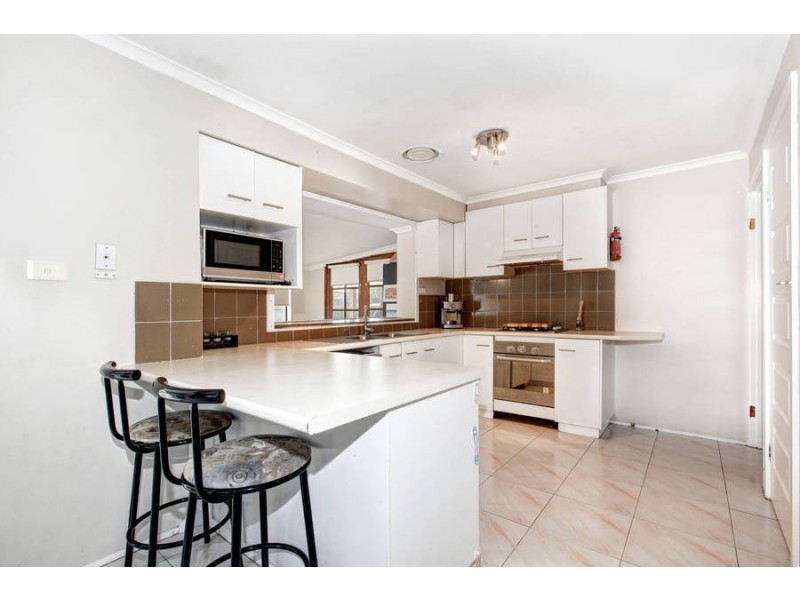 25 Westminster Drive, Werribee VIC 3030