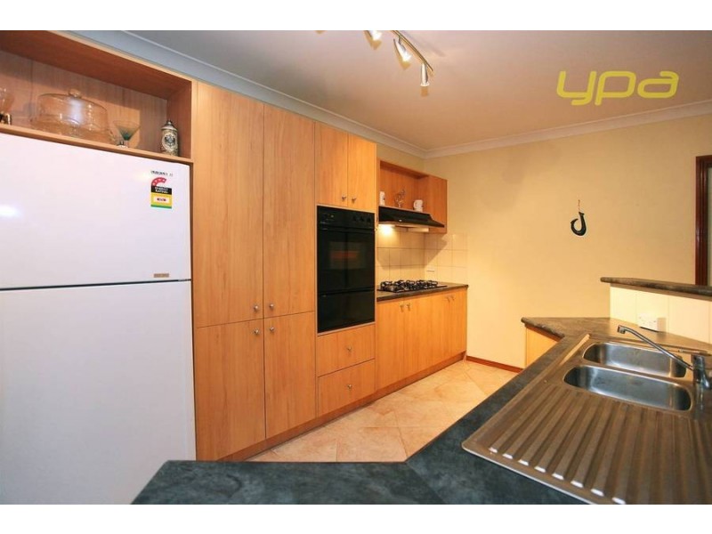 17 Fifeshire Drive, Hoppers Crossing VIC 3029