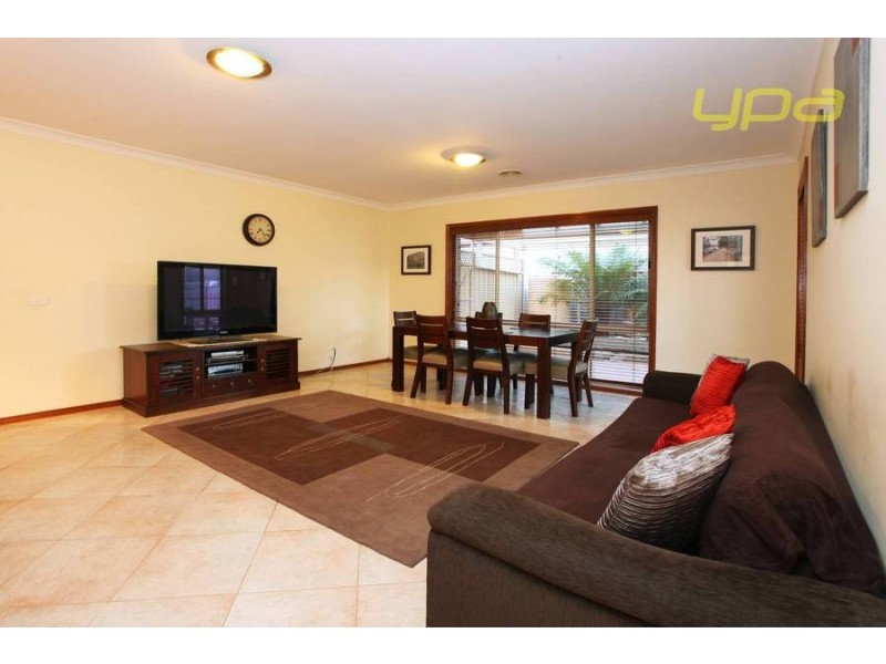 17 Fifeshire Drive, Hoppers Crossing VIC 3029