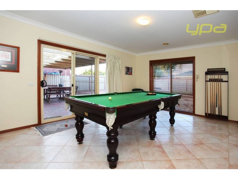 17 Fifeshire Drive, Hoppers Crossing VIC 3029