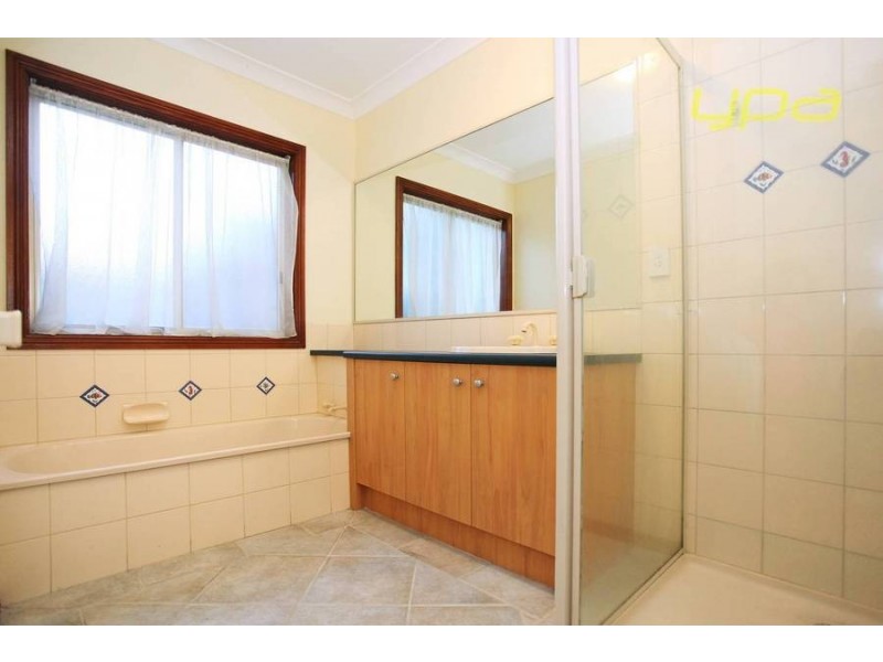 17 Fifeshire Drive, Hoppers Crossing VIC 3029