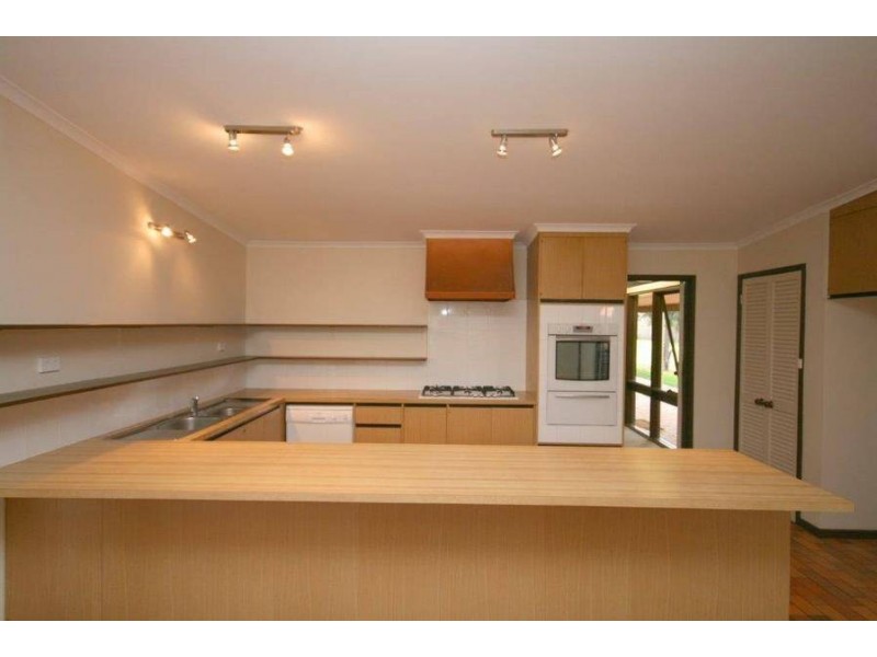 3 Preston Court, Werribee VIC 3030