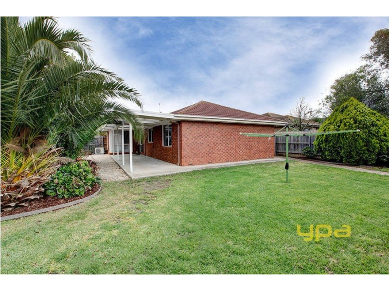 14 Grant Avenue, Werribee VIC 3030