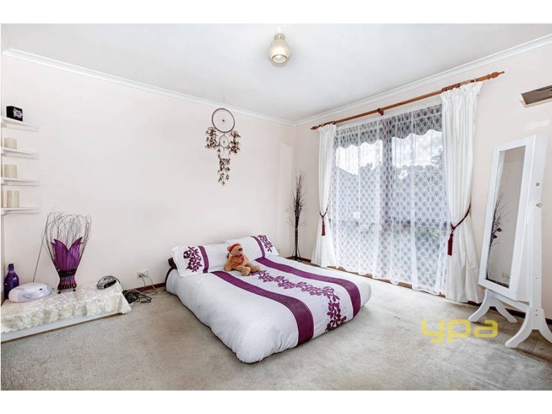 2 Hopkins Court, Werribee VIC 3030