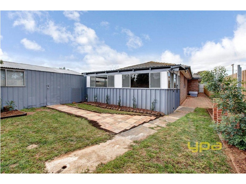 2 Hopkins Court, Werribee VIC 3030
