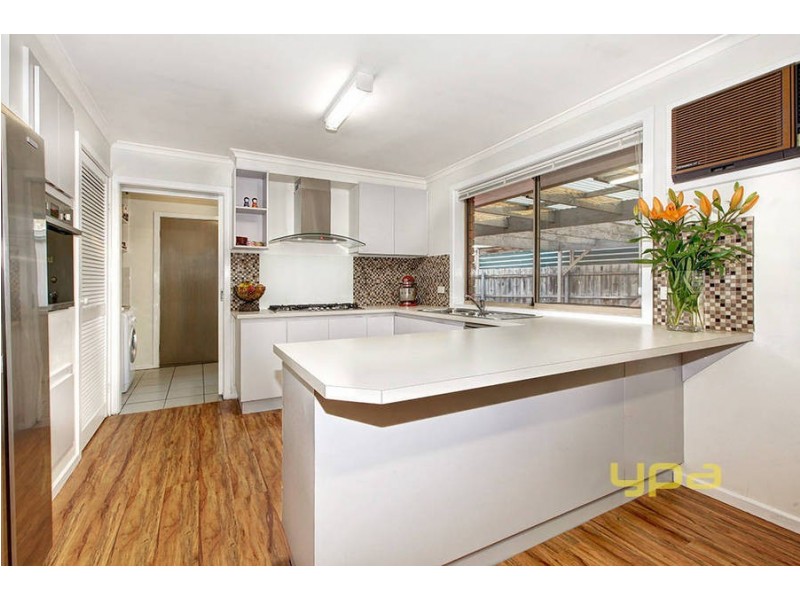1 Mirambeek Road, Hoppers Crossing VIC 3029
