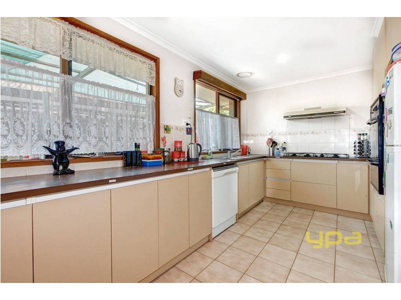 5 Squatter Court, Werribee VIC 3030