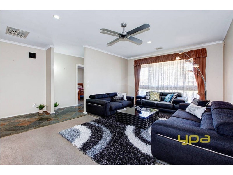 54 Swan Street, Werribee VIC 3030