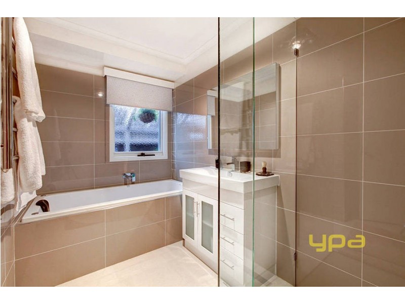 3 Rosedale Place, Wyndham Vale VIC 3024