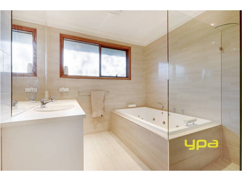 82 Sycamore Street, Hoppers Crossing VIC 3029