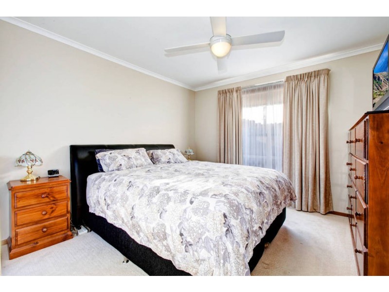 31 Wildflower Crescent, Hoppers Crossing VIC 3029