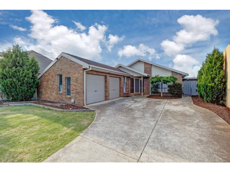 31 Wildflower Crescent, Hoppers Crossing VIC 3029