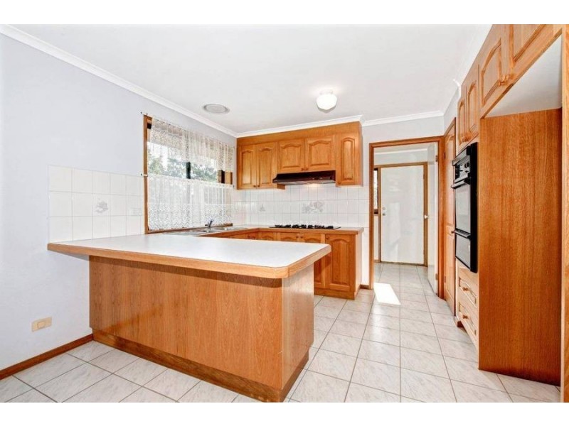 7 Angela Drive, Hoppers Crossing VIC 3029