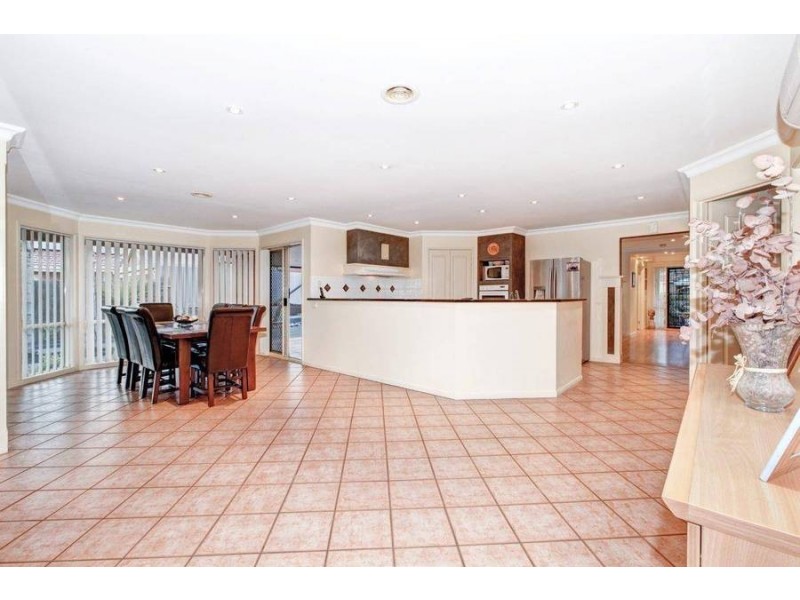 20 Sovereign Retreat, Hoppers Crossing VIC 3029