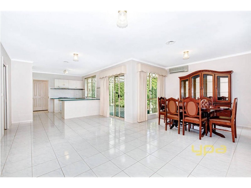 2 Gayness Court, Werribee VIC 3030