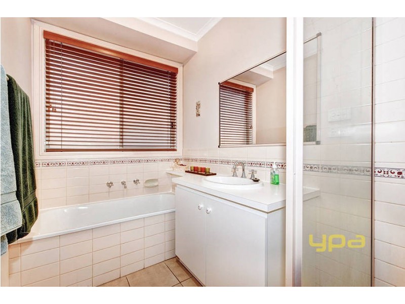 4 Mississippi Place, Werribee VIC 3030