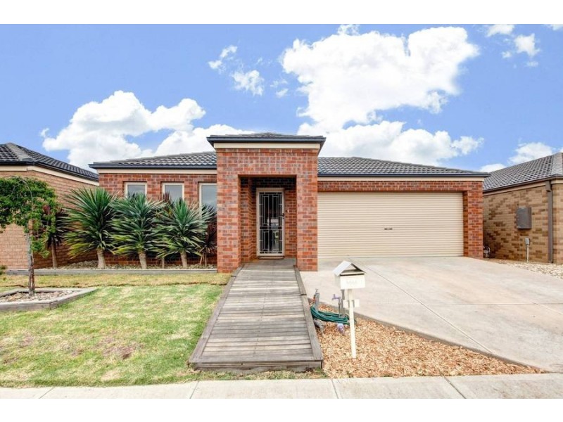 11 Hoddle Link, Wyndham Vale VIC 3024