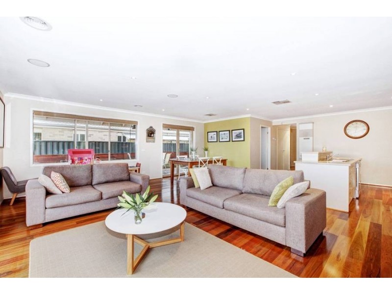 11 Hoddle Link, Wyndham Vale VIC 3024