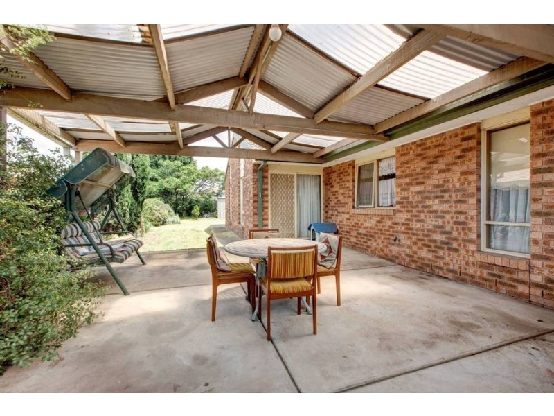 8 Roya Court, Hoppers Crossing VIC 3029