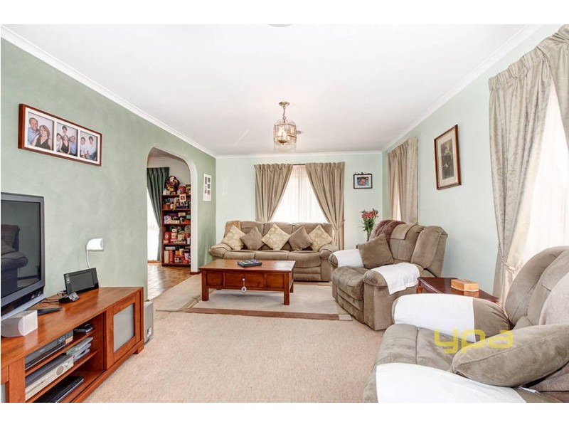 18 Rowes Road, Werribee VIC 3030