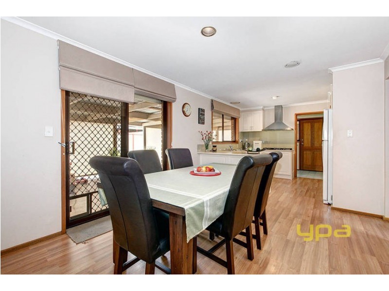 14 Albatross Avenue, Werribee VIC 3030