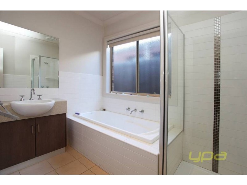1/177 Princess Hwy, Werribee VIC 3030