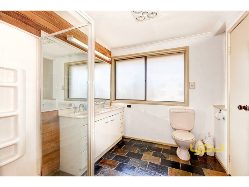 41 Shoalhaven Street, Werribee VIC 3030