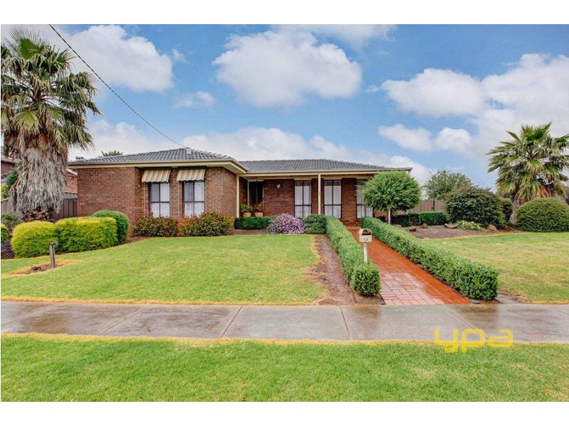 17 Lyall Drive, Werribee VIC 3030