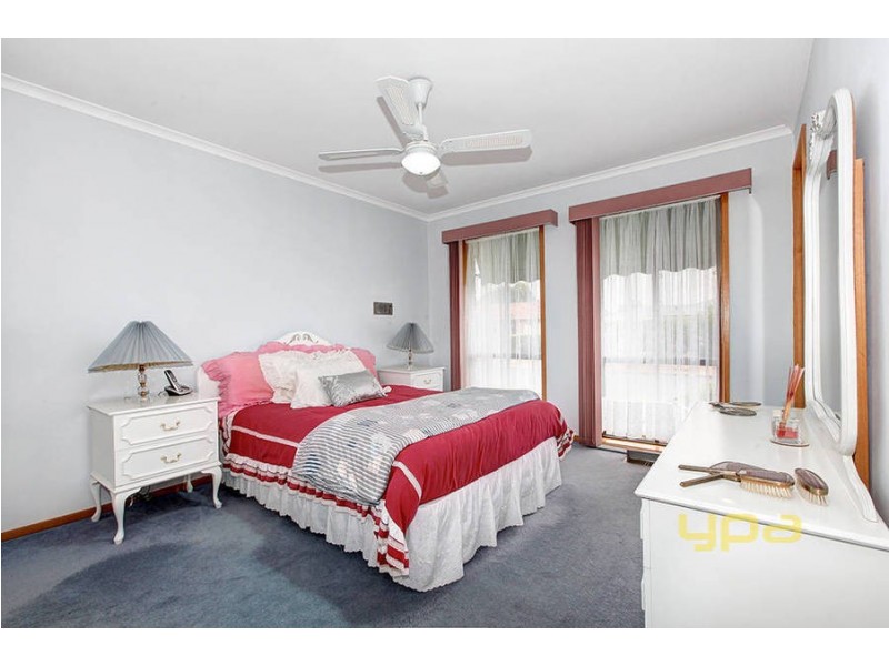 17 Lyall Drive, Werribee VIC 3030