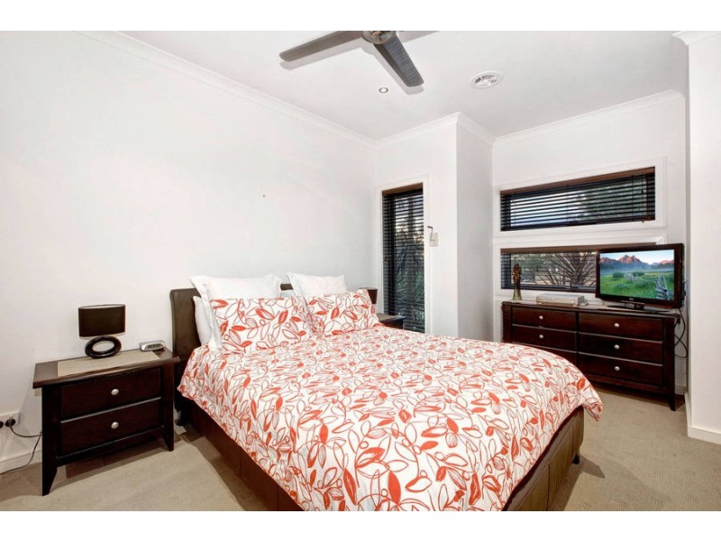 12 Whyalla Gardens, Tarneit VIC 3029