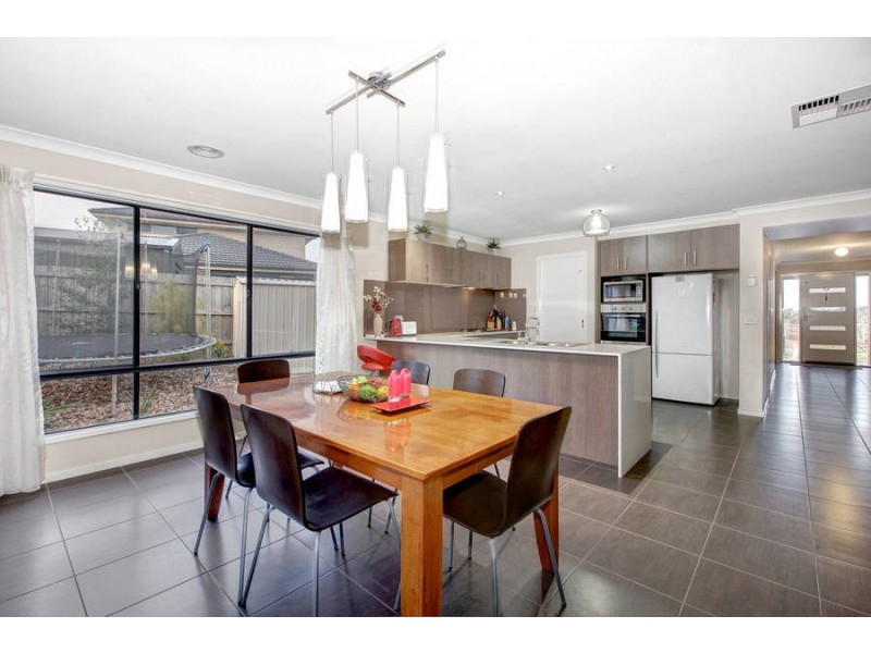 67 Rosegrange Boulevard, Tarneit VIC 3029