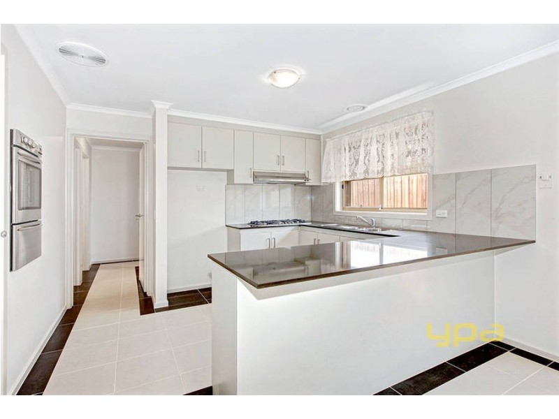 13 Newbury Street, Werribee VIC 3030