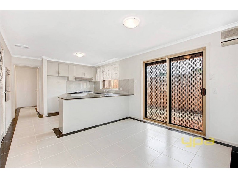 13 Newbury Street, Werribee VIC 3030