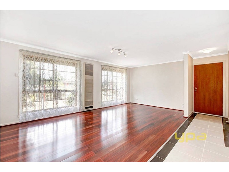 13 Newbury Street, Werribee VIC 3030