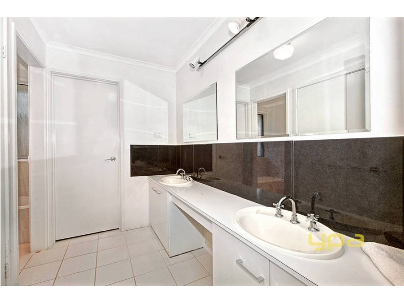 30 Coventry Drive, Werribee VIC 3030