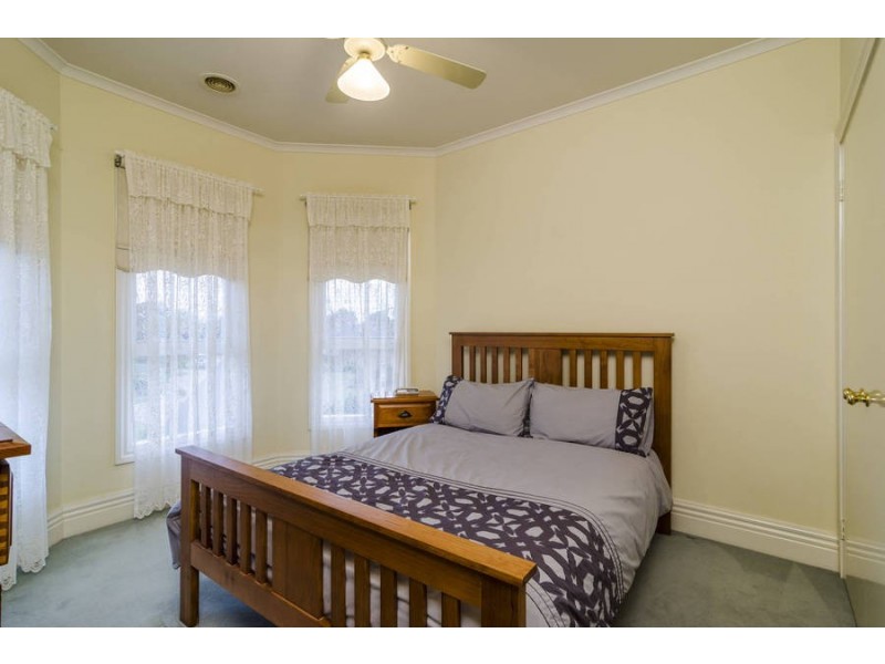 13 Larose Place, Werribee VIC 3030