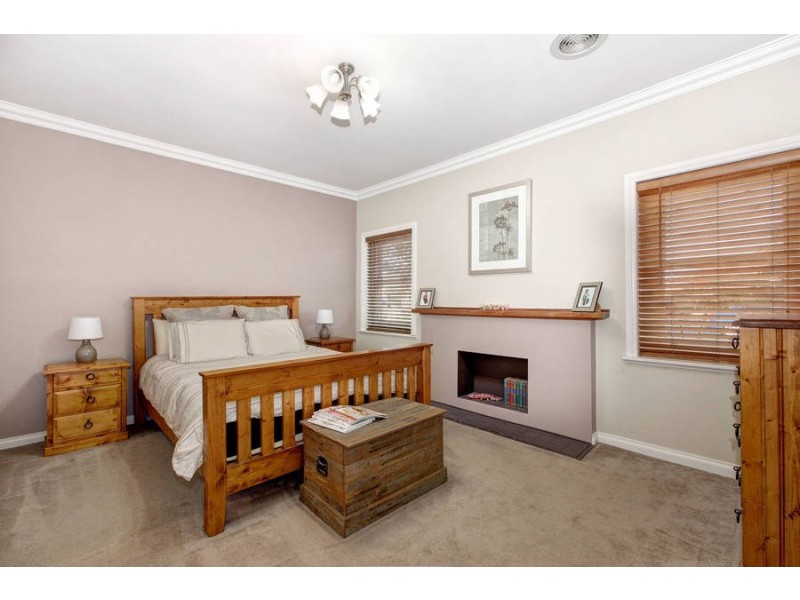 32 Carter Avenue, Werribee VIC 3030