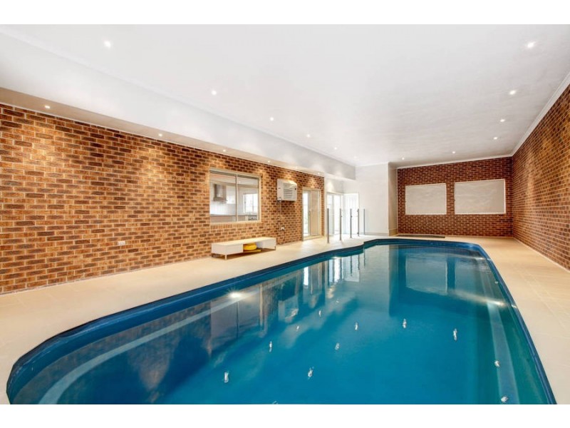 81 Hemsley Promenade, Point Cook VIC 3030