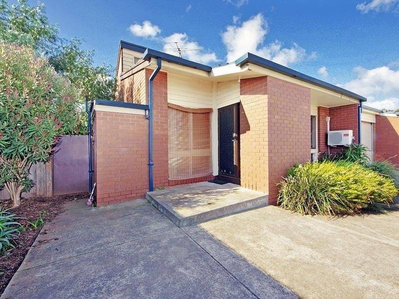 4/22 Mambourin Street, Werribee VIC 3030