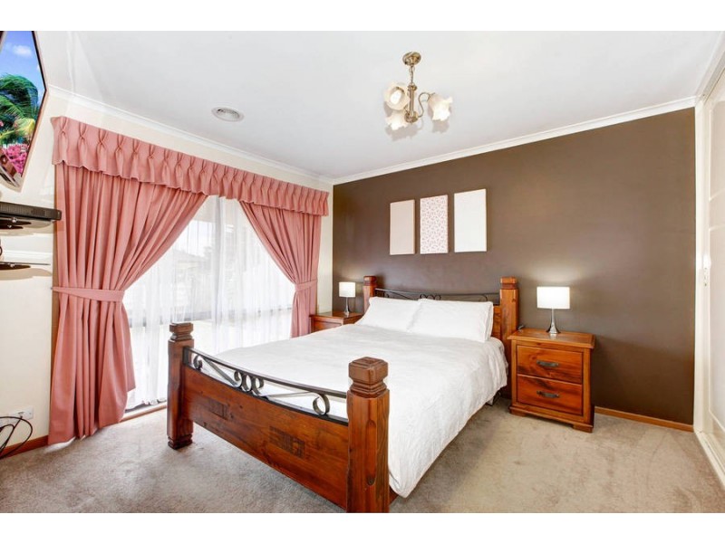 13 Purchas Street, Werribee VIC 3030