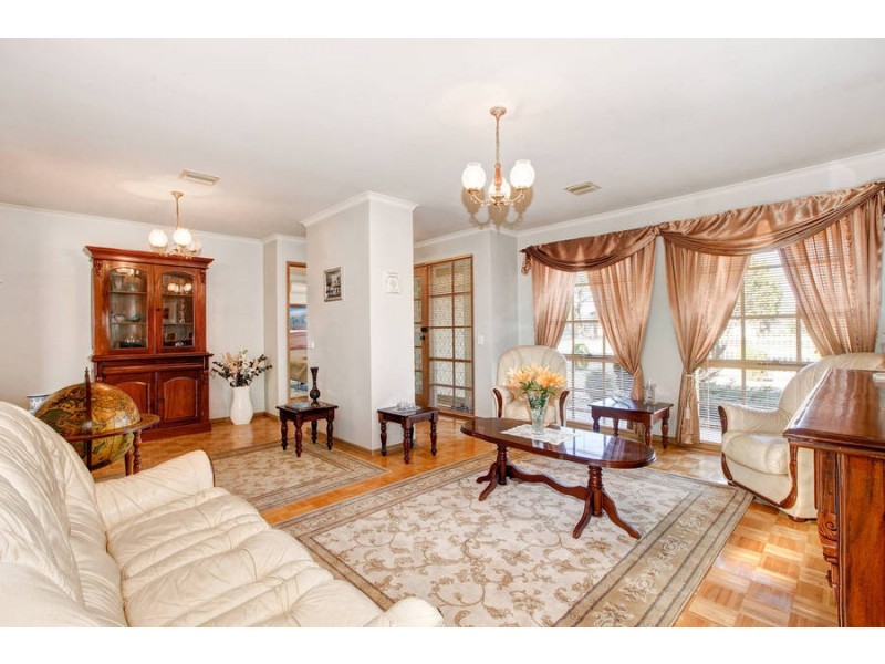 65 Dowling Avenue, Hoppers Crossing VIC 3029