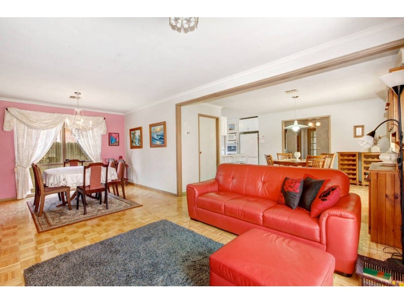 65 Dowling Avenue, Hoppers Crossing VIC 3029