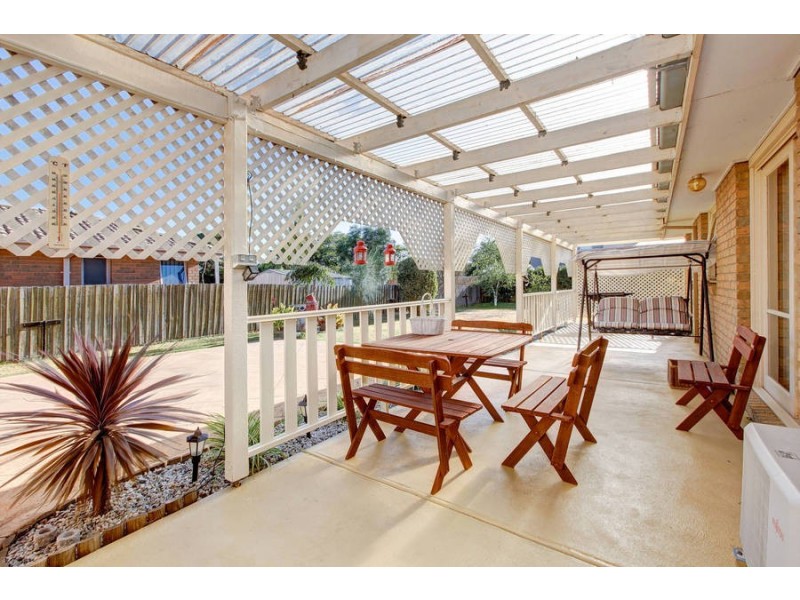 65 Dowling Avenue, Hoppers Crossing VIC 3029