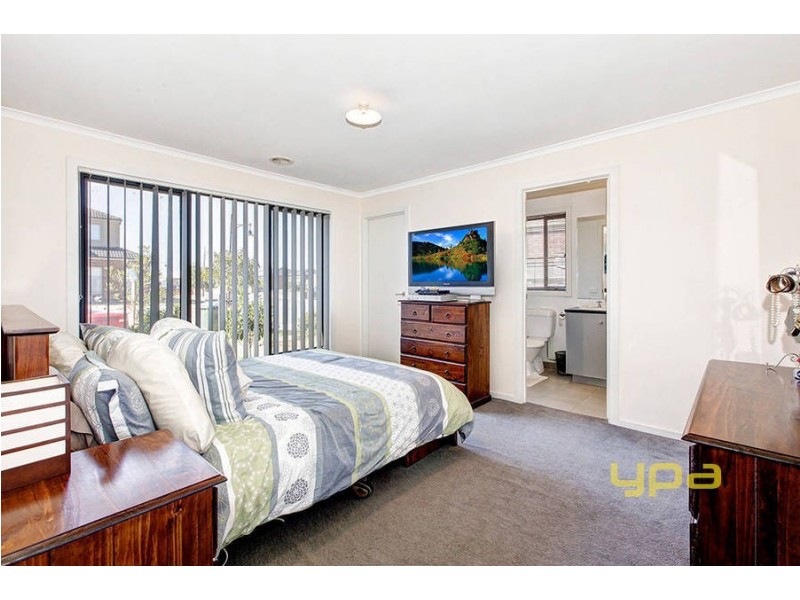 8 Cabarita Street, Truganina VIC 3029