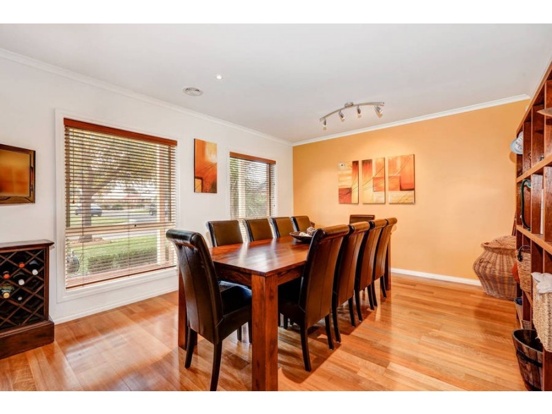 9 Bromley Street, Wyndham Vale VIC 3024