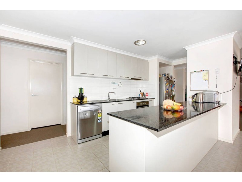 31 Laurence Way, Tarneit VIC 3029