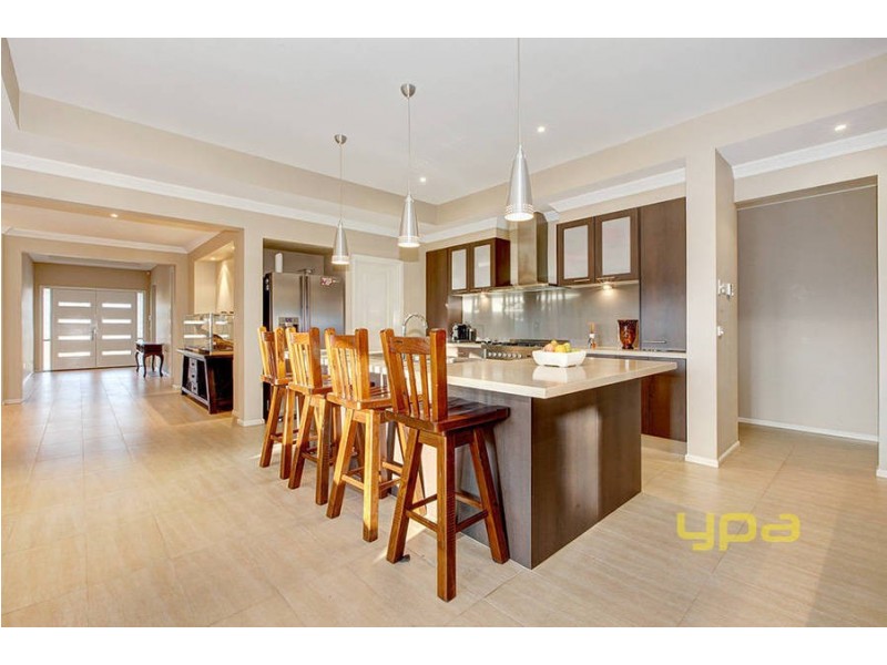 8 Pennar Way, Werribee VIC 3030