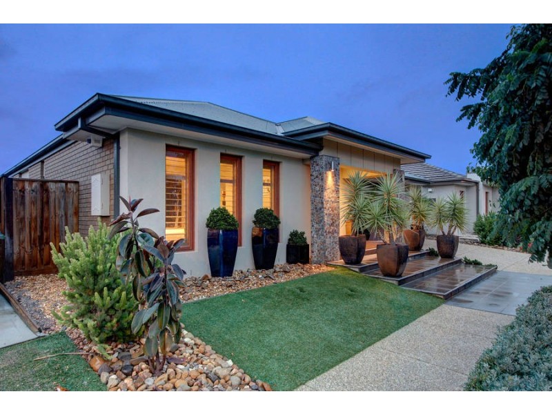 17 Reflections Boulevard, Tarneit VIC 3029