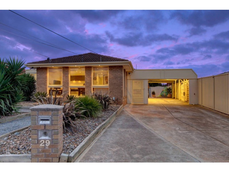 29 Coventry Drive, Werribee VIC 3030