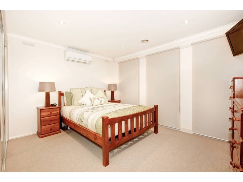 29 Coventry Drive, Werribee VIC 3030